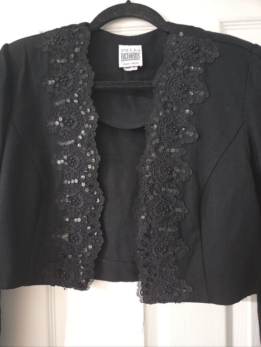 Vnt. 1990s R&M Richards Karen Kwong Black Bolero Sequin Lace Trim Crop. 10 USA